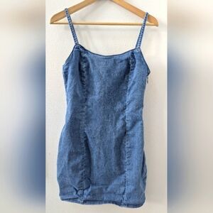 Divided Denim Dress With Side Zipper Size M